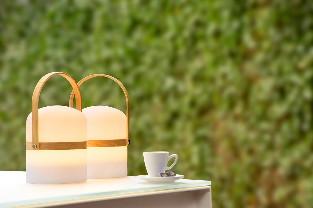 Lucide JOE rechargeable LED table lamp IP44 White, 3W dim to warm 2800K-3200K, USB charging, indoor outdoor use