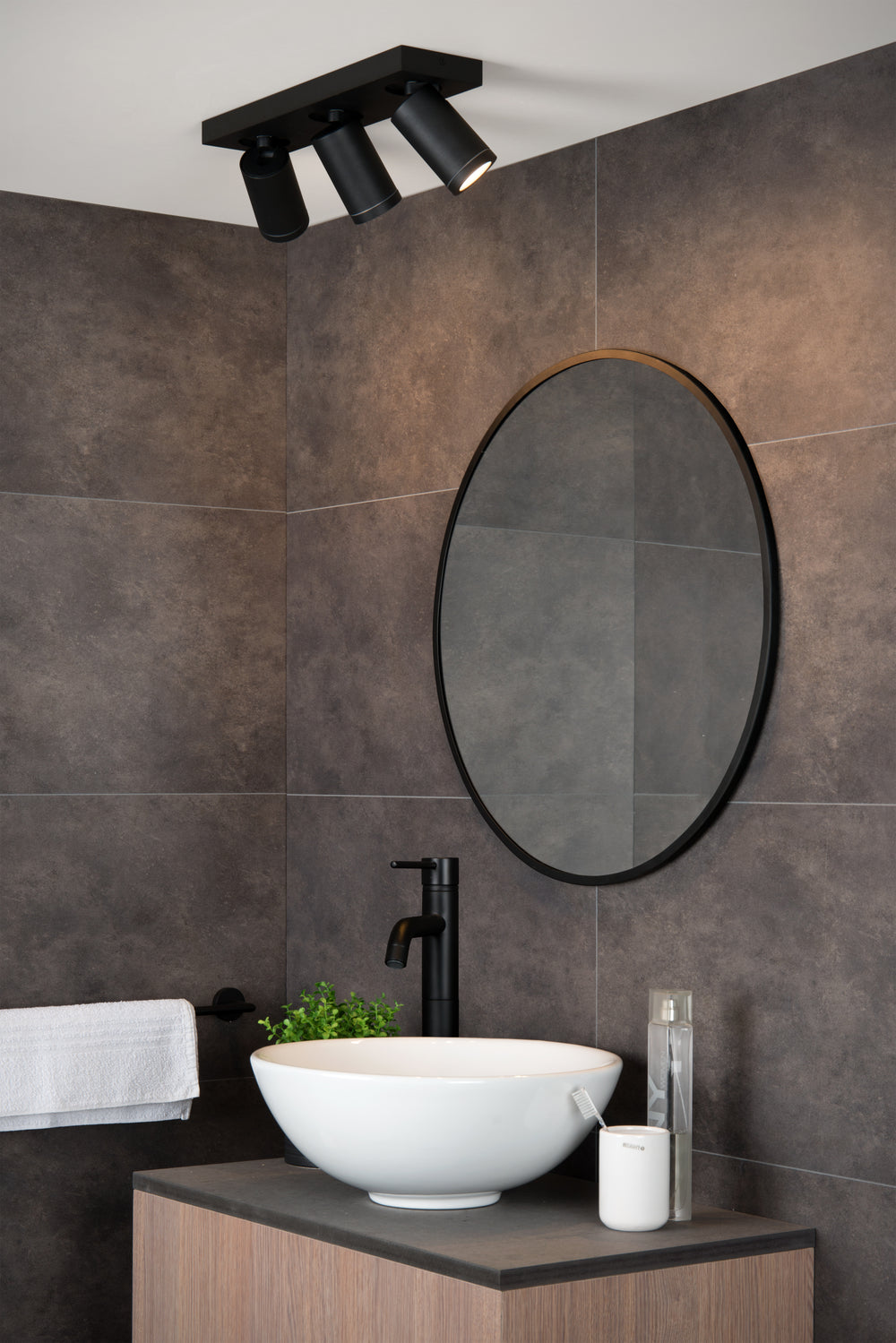 Lucide Taylor faretto LED da soffitto per bagno, 3x5W GU10 dim to warm 2200K-3000K, IP44, Nero Sabbia