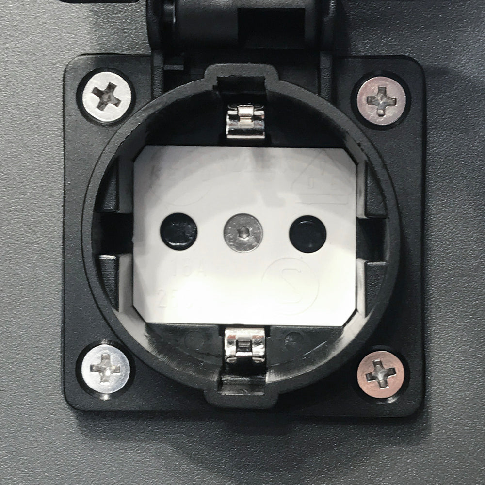 Colonna prese elettriche da esterno Lucide IP44, prese con messa a terra Tipo F, finitura in alluminio antracite, altezza 40 cm
