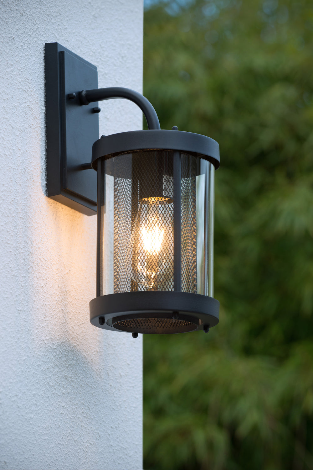 Lucide Makkum applique da parete, 1xE27, lampada da esterno e interno IP23, metallo Nero Opaco, 220-240V, max 60W