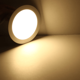 Plafoniera LED Spectrum rotonda 18W sostituisce 105W, 3000K, 2200 lumen, IP20, CRI >80, angolo di radiazione 110°
