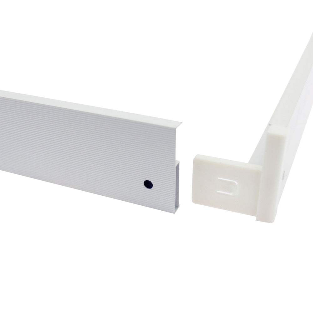 Lampada LED Spectrum Algine 620x620mm per un'illuminazione efficace, facile da installare ed efficiente dal punto di vista energetico
