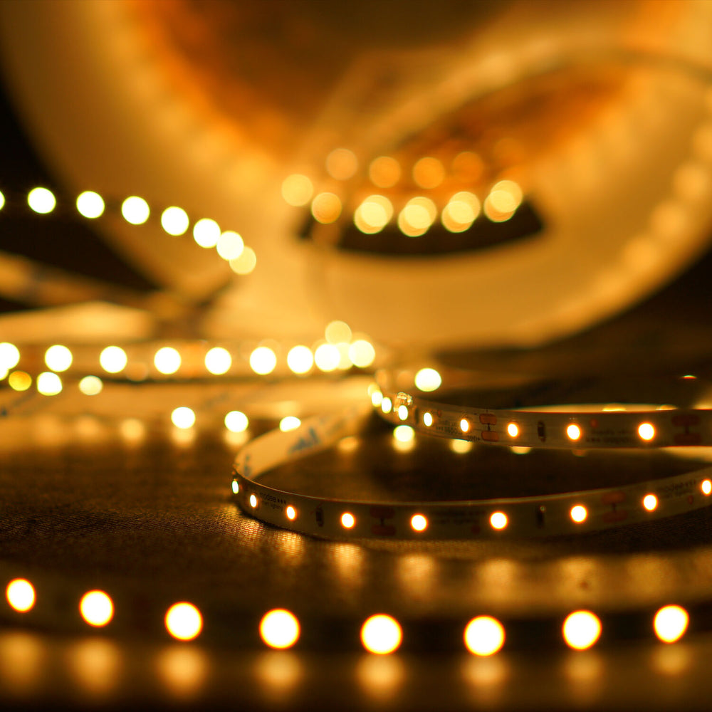 Modee striscia LED silicone 12V 4.8W/m 60LED/m 2700K 540 lumen/m CRI 90 IP65 8mm rotolo 5m