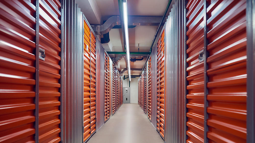 Philips BN021C LED batten light 10W 4000K 1050 lumens 220-240V IP20 White 586mm