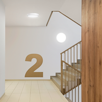 Philips CoreLine Applique LED da parete, 12W/20W, 2700K/3000K/4000K, 1200-2000 lumen, IP65 IK10 Bianco