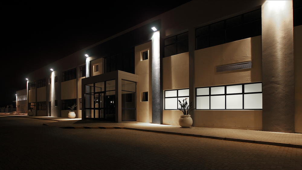 Philips Ledinaire Proiettore LED 10W 1100 lumen 3000K IP65 IK07 Grigio con sensore staffa regolabile