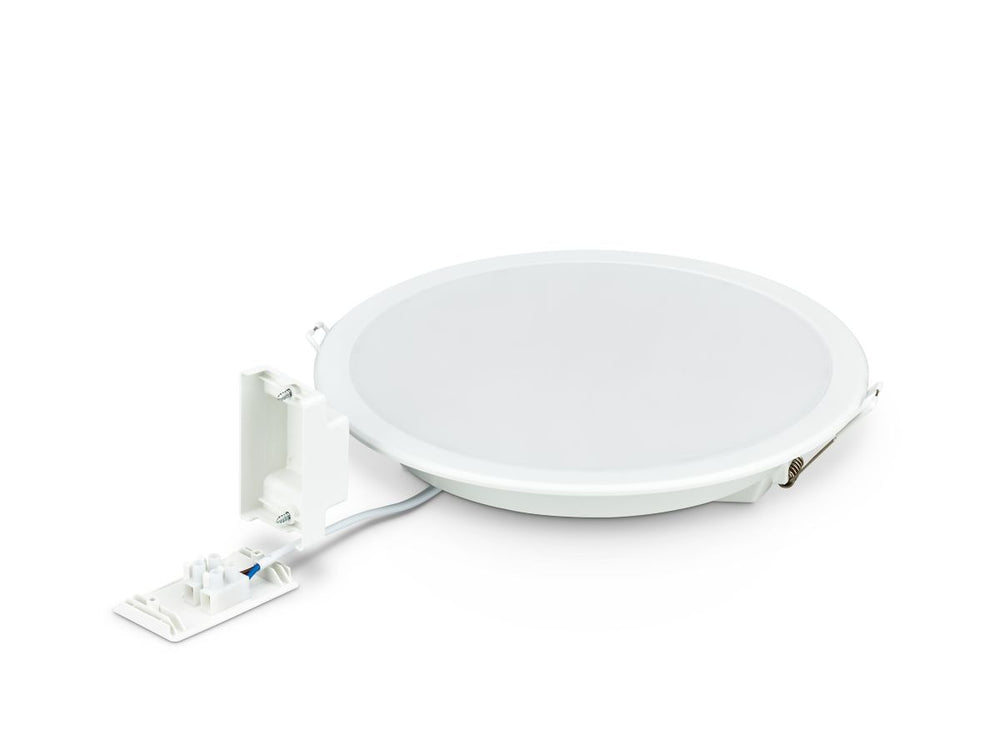 Philips LED downlight DN065B, metal white, 12W, warm white light, 120 lumens, wide 110° beam angle, cut-out size 150mm, ideal for cozy indoor lighting