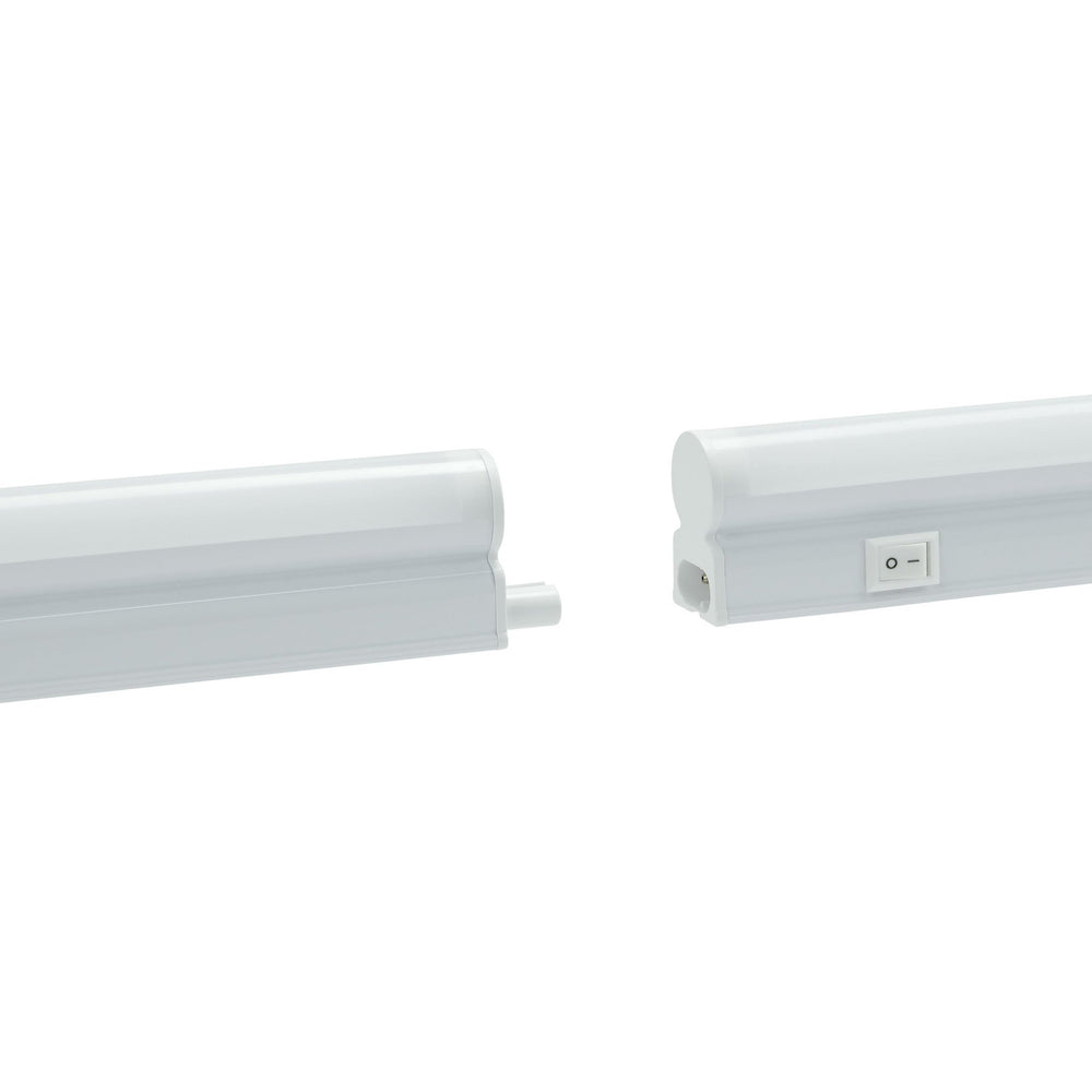 Spectrum LED T5 sottopensile 900mm 10W 6000K, IP20, bianco freddo, angolo di emissione di 120°, 120 lumen, interruttore on/off