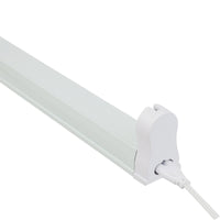 Apparecchio LED a tubo Spectrum 1200mm, attacco G13, 230V, IP20, struttura bianca, illuminazione da interno a soffitto