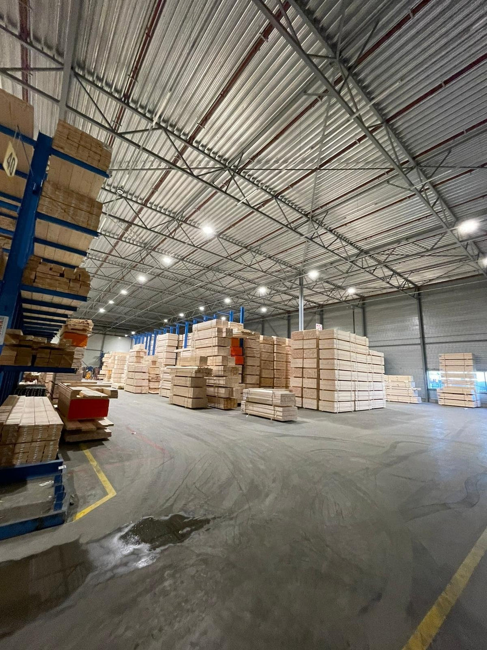 Tsong LED High Bay UFO 100W 15000 lumens 1-10V Dimmable 3000K CRI 80 Philips Chip IP20 CE RoHS Black